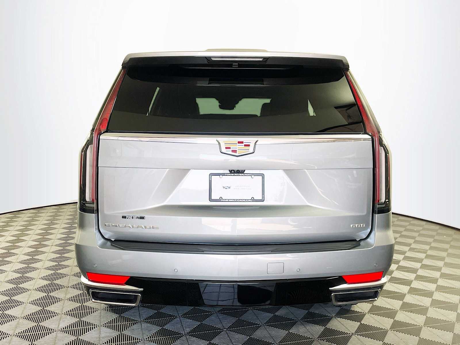 2023 Cadillac Escalade Premium Luxury photo 5