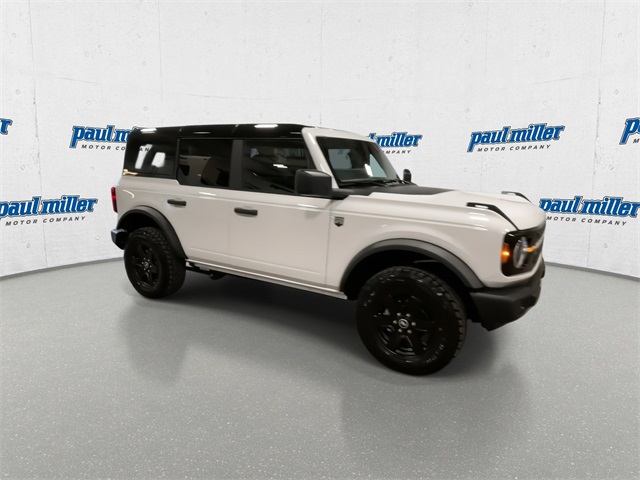 2025 Ford Bronco Big Bend photo 2