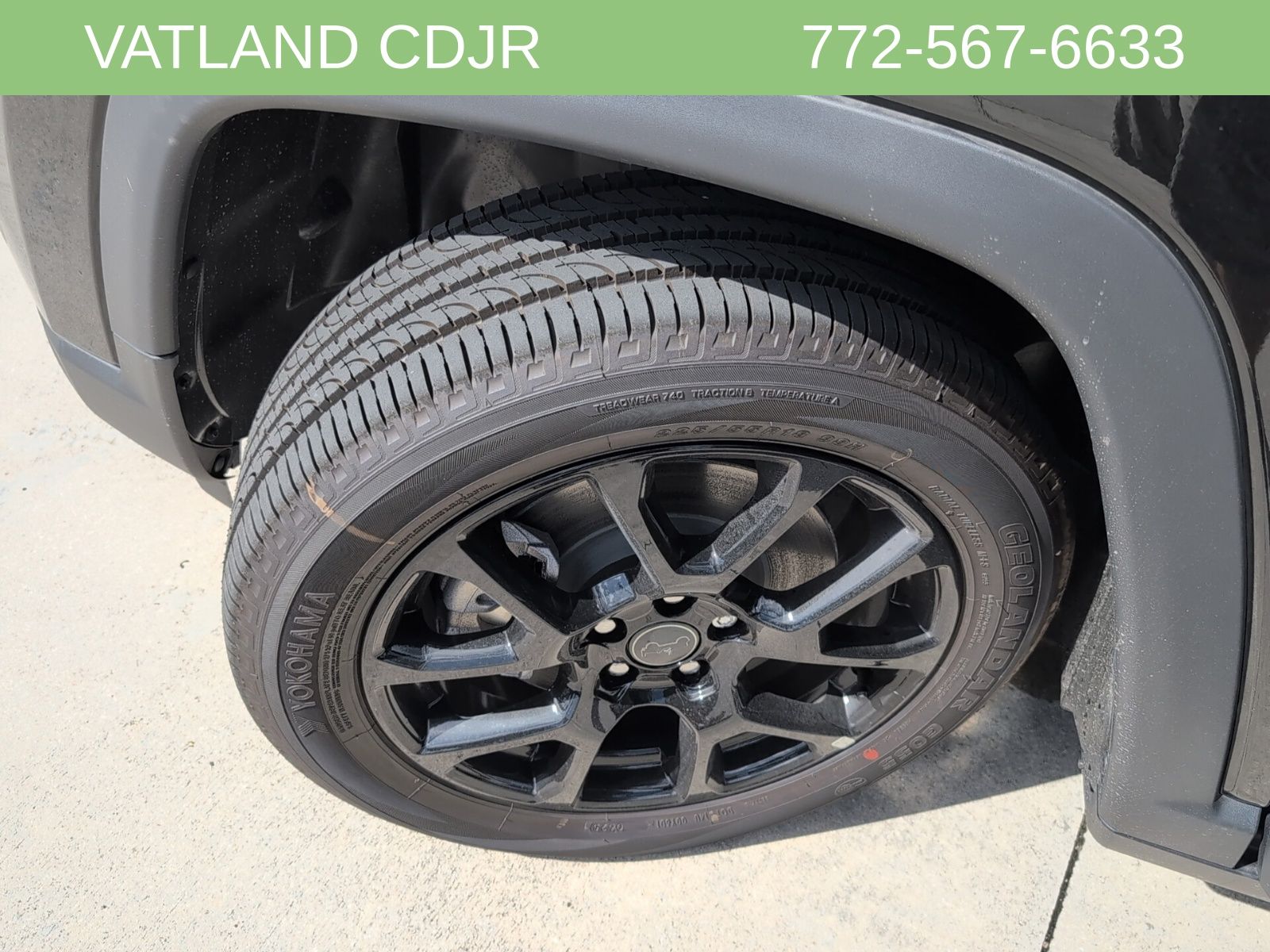 2025 Jeep Compass Latitude photo 27