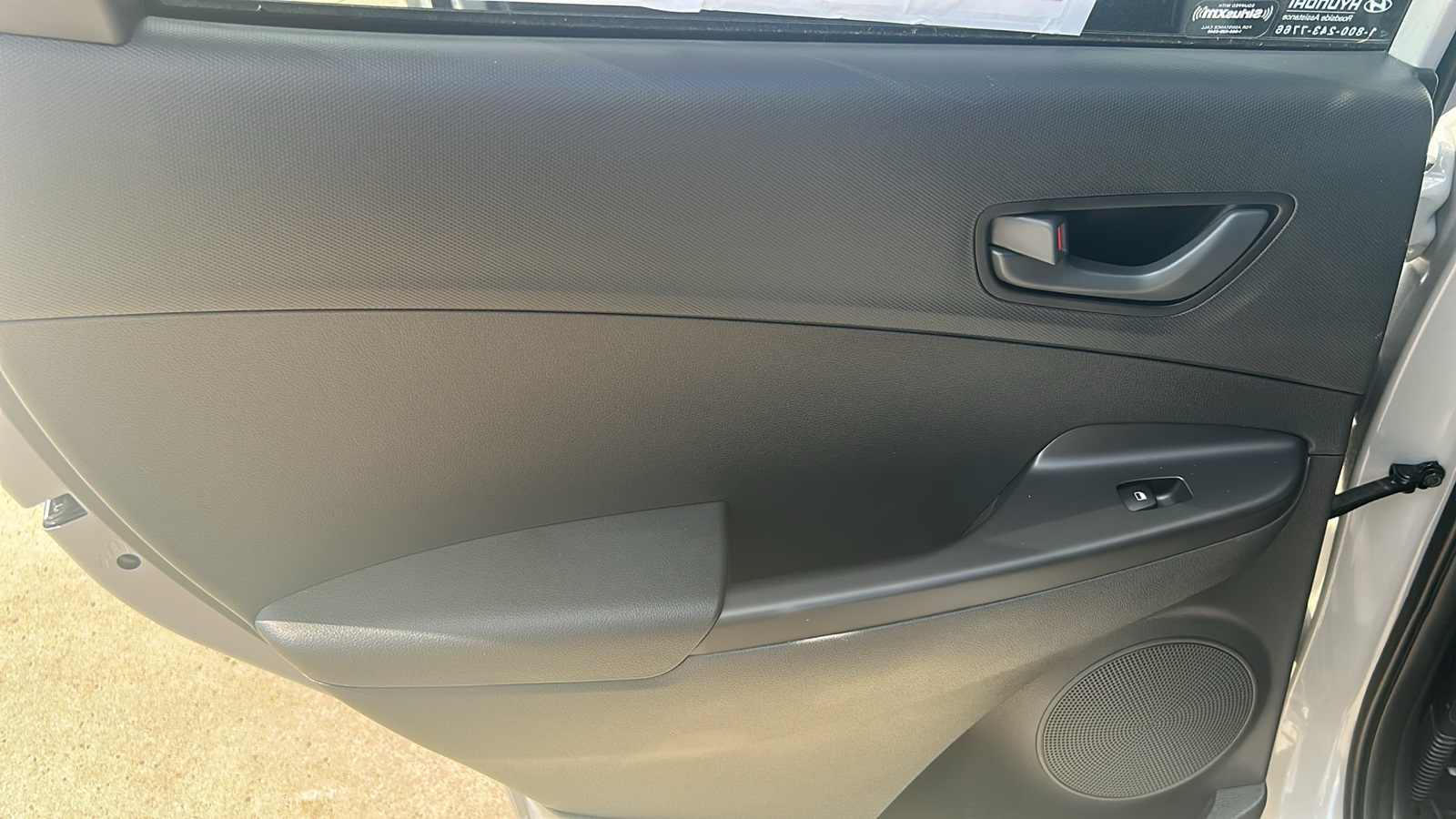 2023 Hyundai Kona SEL photo 28