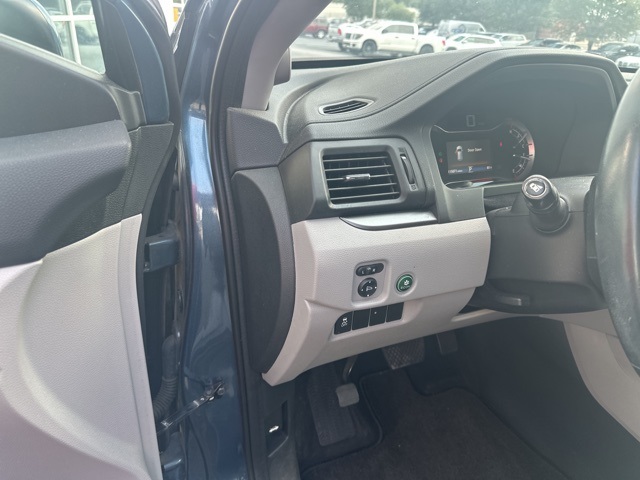 2016 Honda Pilot EX-L photo 18