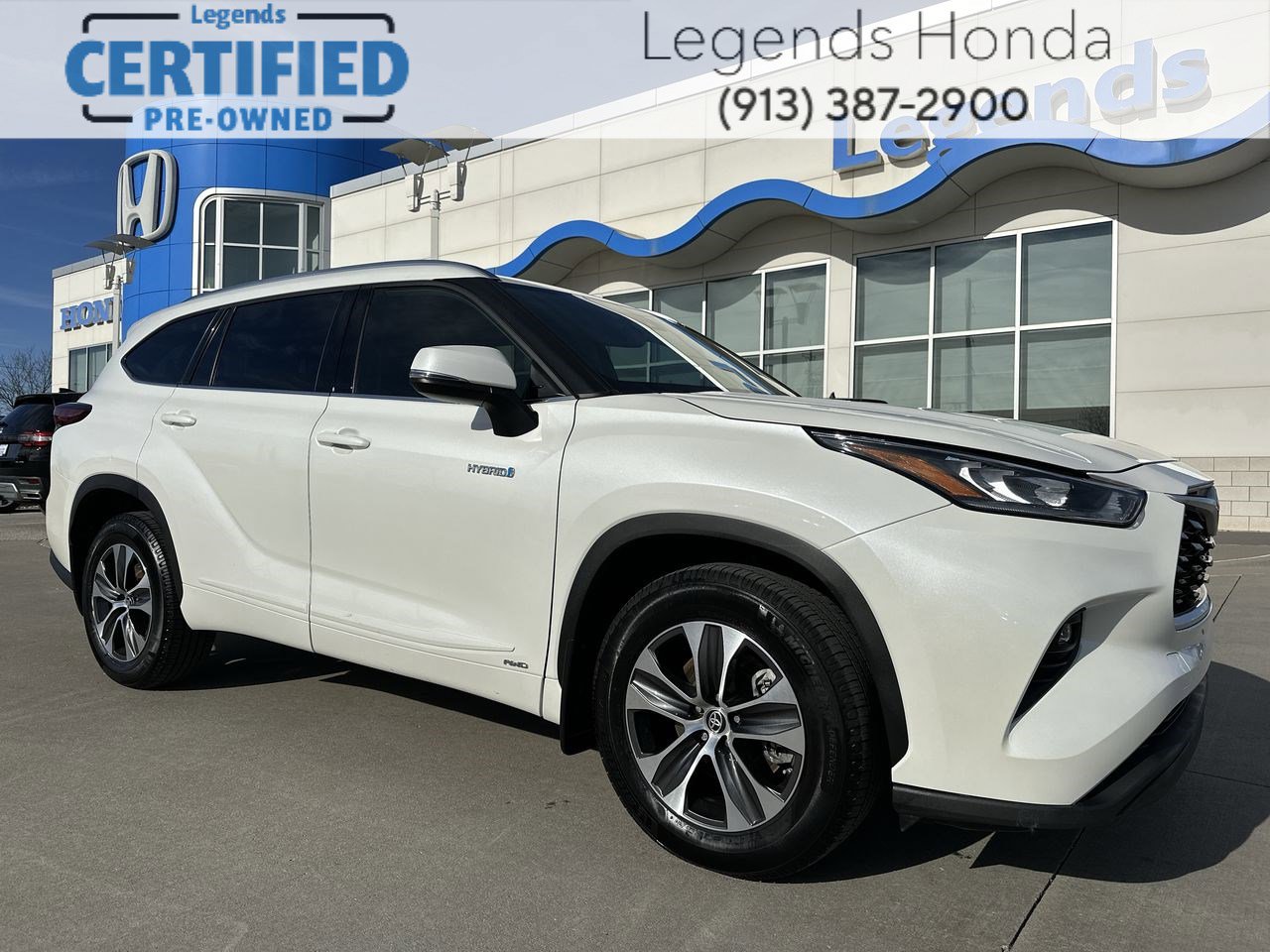 2020 Toyota Highlander XLE's photo