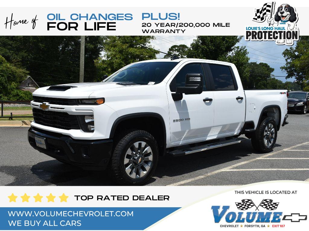 2025 Chevrolet Silverado 2500HD Custom's photo