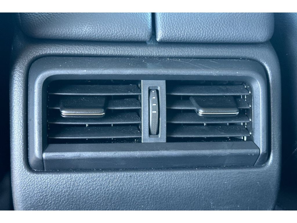 2023 Mazda CX-50 2.5 Select photo 37