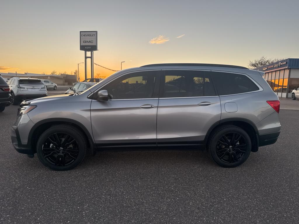 2021 Honda Pilot SE's photo