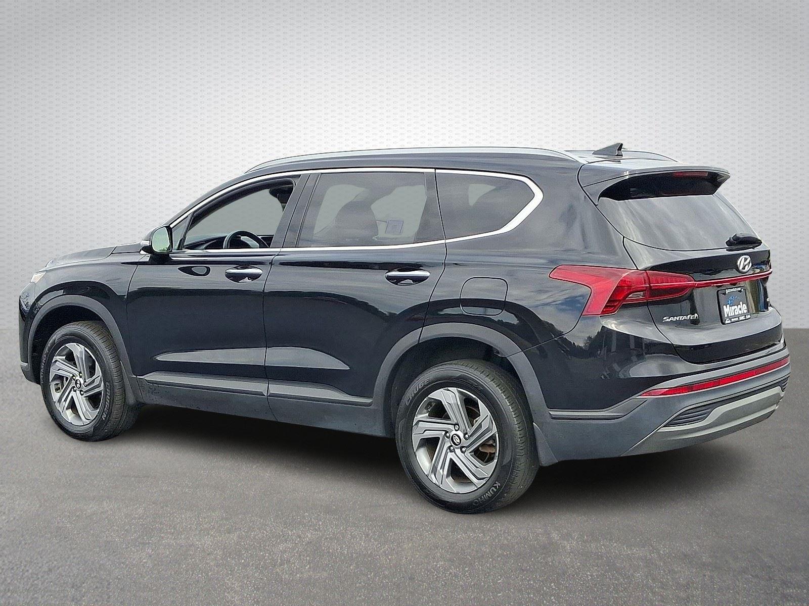 2023 Hyundai Santa Fe SEL photo 4
