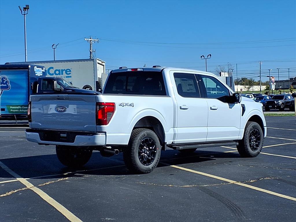2025 Ford F-150 XLT photo 4