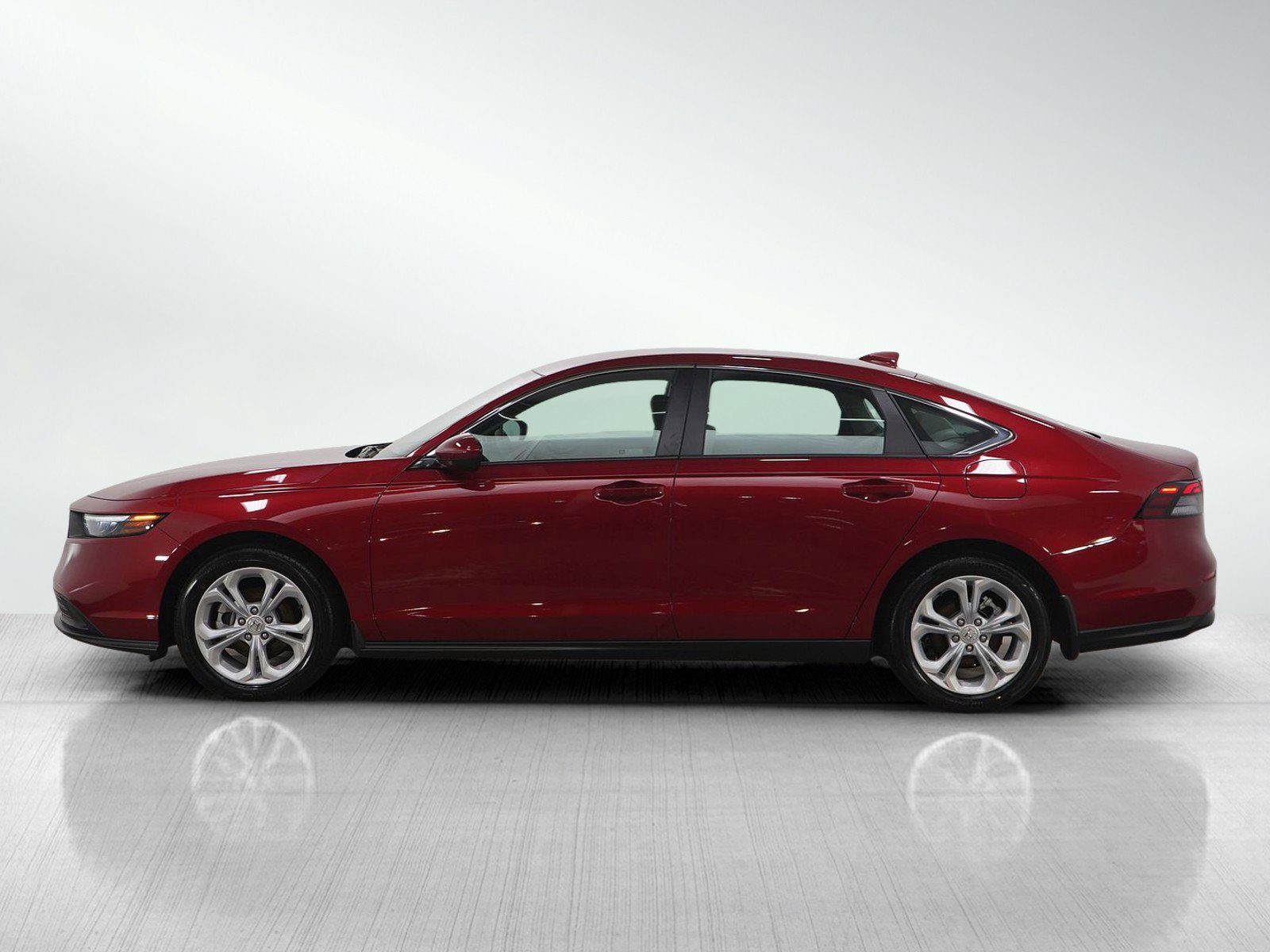 Used 2024 Honda Accord LX with VIN 1HGCY1F2XRA075172 for sale in Burnsville, Minnesota