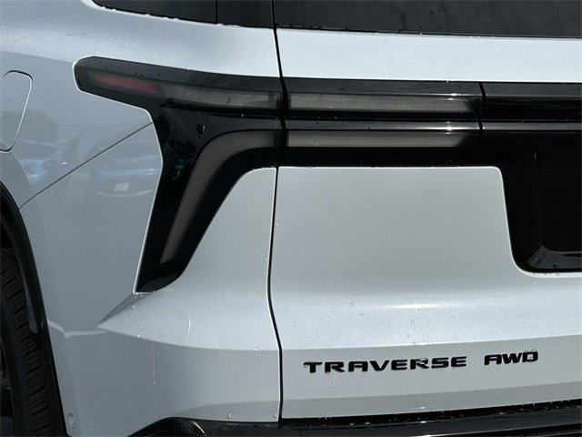 2026 Chevrolet Traverse RS photo 8