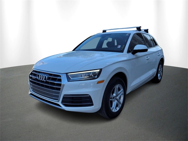 Used 2018 Audi Q5 Premium with VIN WA1ANAFY6J2223216 for sale in Lutz, FL