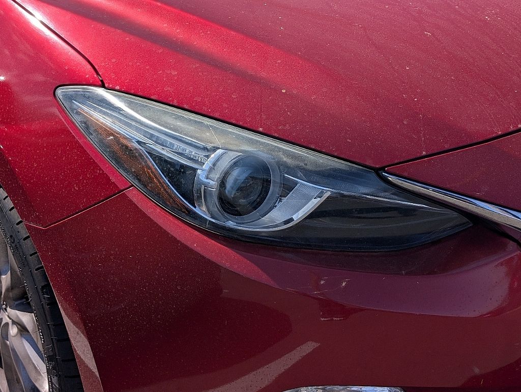 2014 Mazda Mazda3 s Touring photo 2