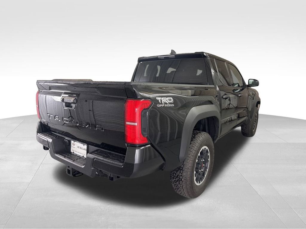 2025 Toyota Tacoma TRD Off-Road SR photo 4