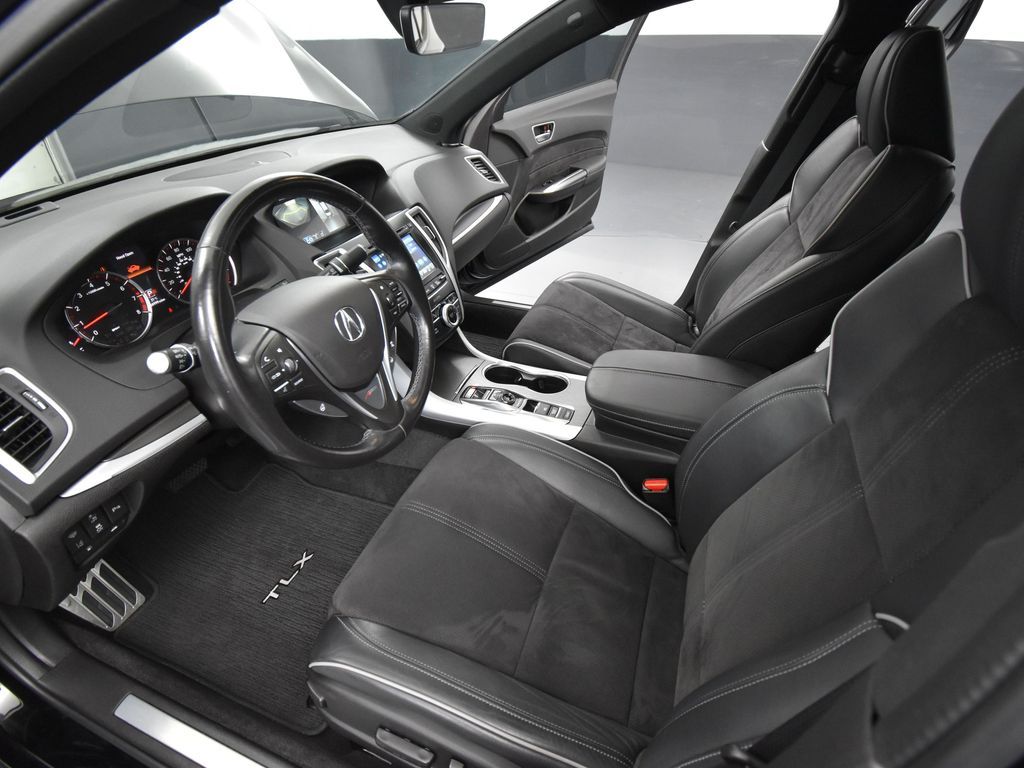 2019 Acura TLX 3.5L Advance SH-AWD photo 18