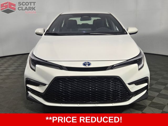 2024 Toyota Corolla Hybrid SE photo 2