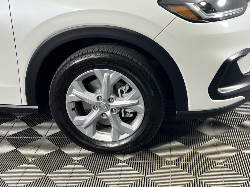 2025 Honda HR-V LX photo 8