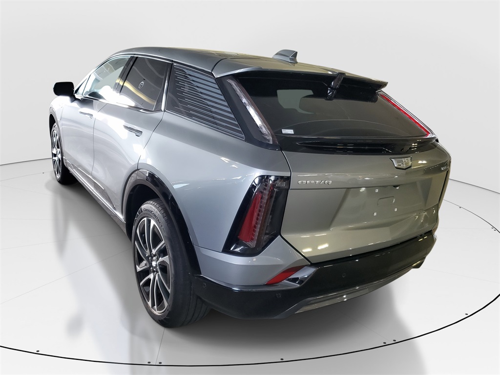 2025 Cadillac Optiq Sport photo 4