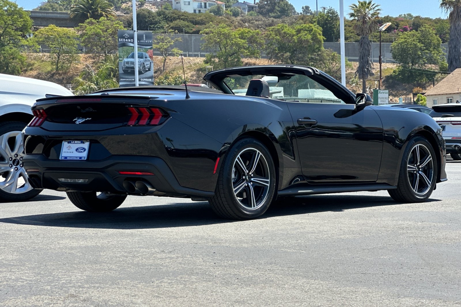 2025 Ford Mustang EcoBoost Premium Convertible photo 3