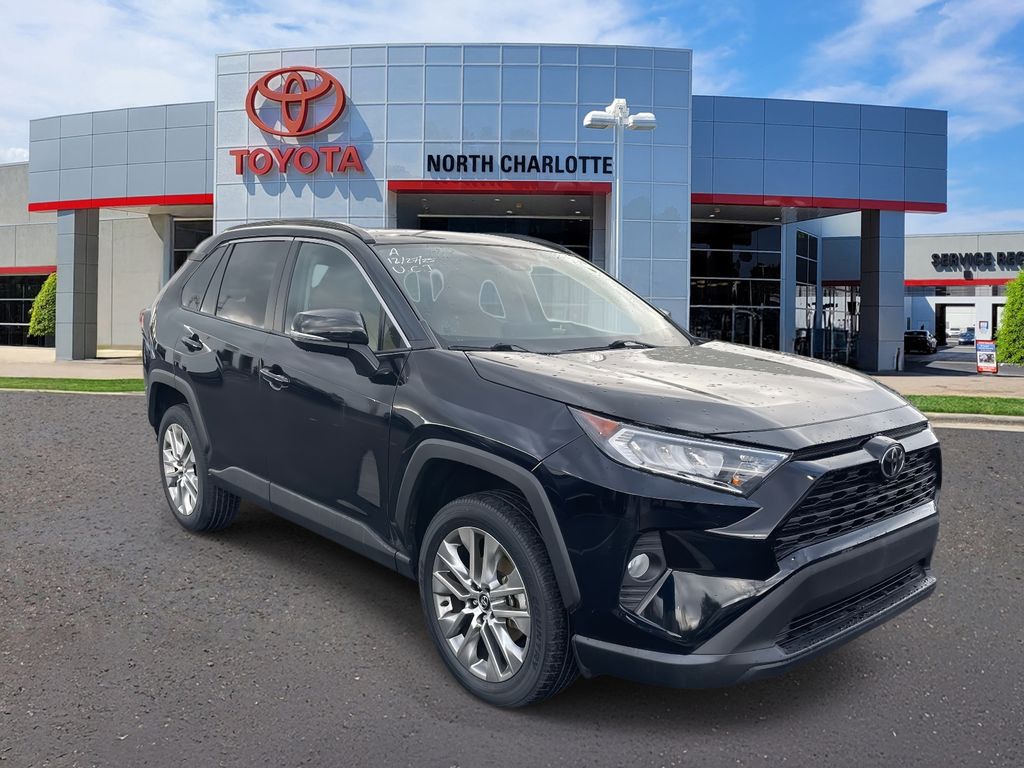 2020 Toyota RAV4 XLE Premium