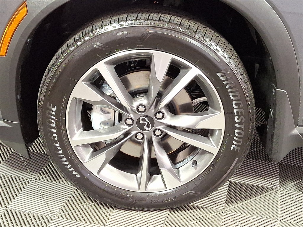 2026 Infiniti QX60 Pure AWD photo 8