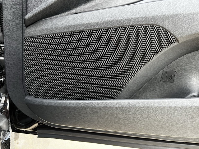 2025 Toyota Camry XSE photo 24
