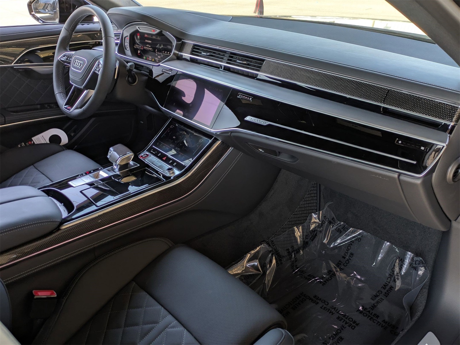 2025 Audi S8 4.0T Quattro photo 5