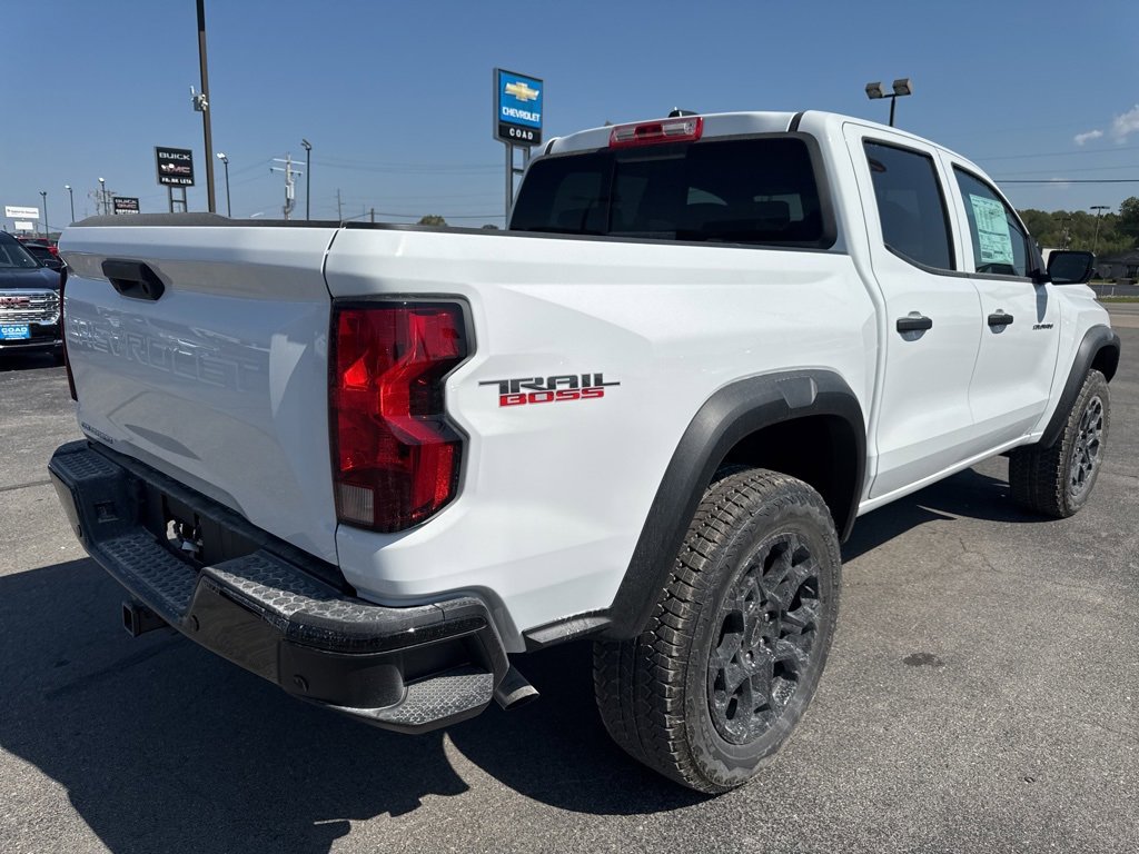 2026 Chevrolet Colorado Trail Boss photo 3