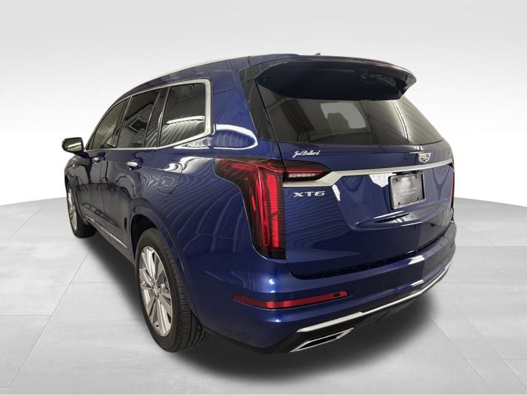 2024 Cadillac XT6 Premium Luxury photo 4