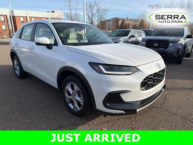 2023 Honda HR-V LX photo 2