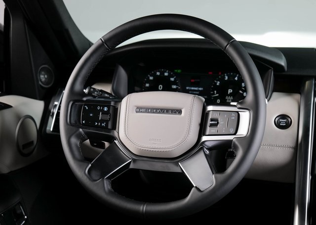 2024 Land Rover Discovery SE photo 10