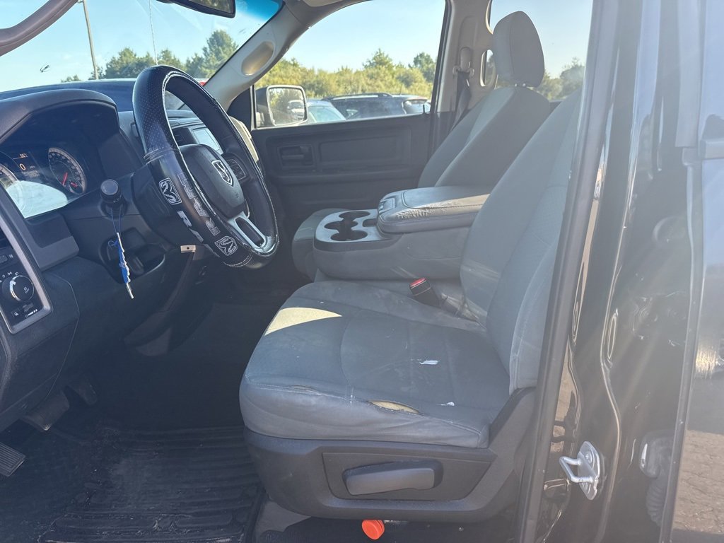 2018 Ram 1500 Express photo 25