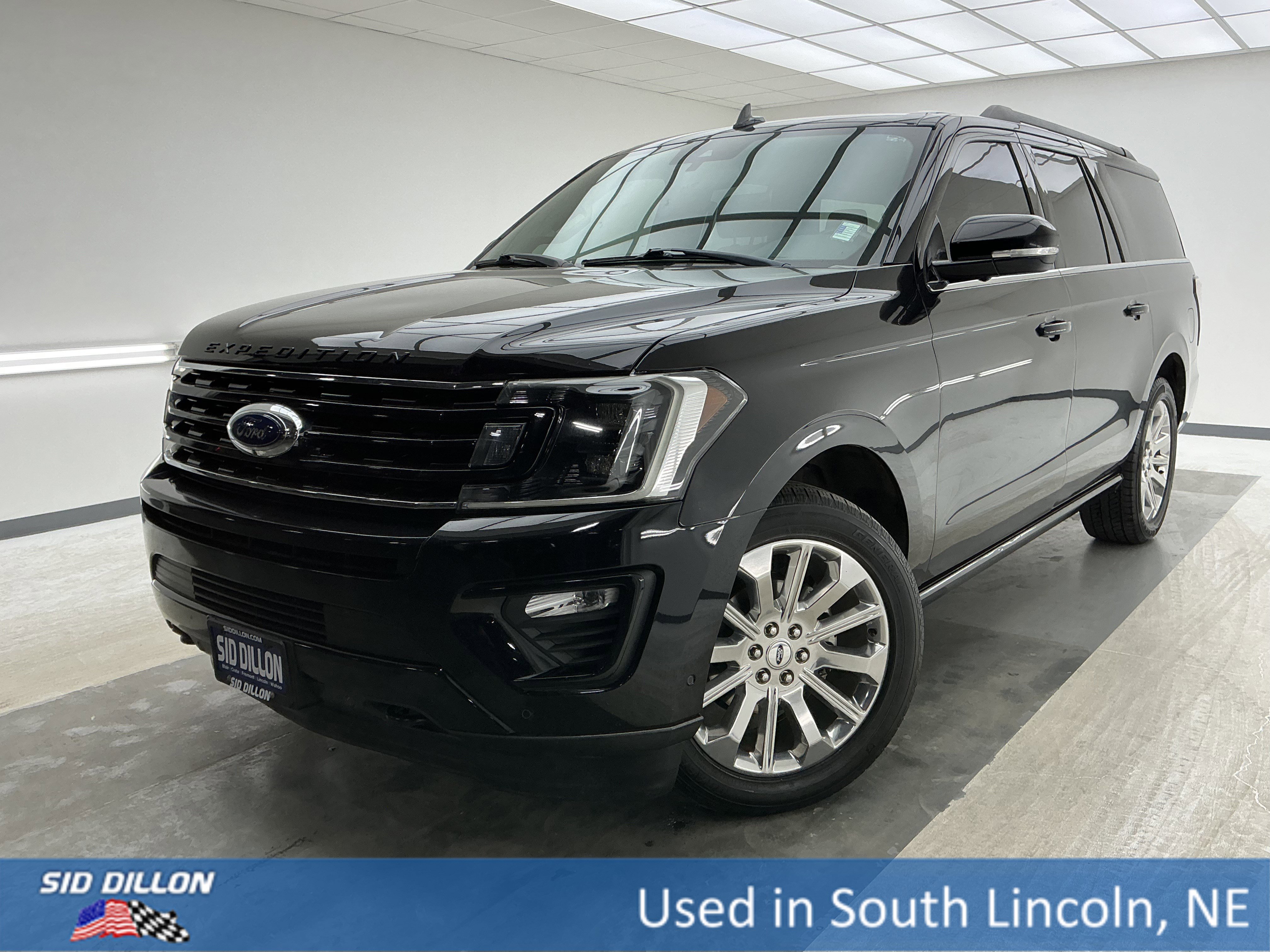 2020 Ford Expedition Limited's photo