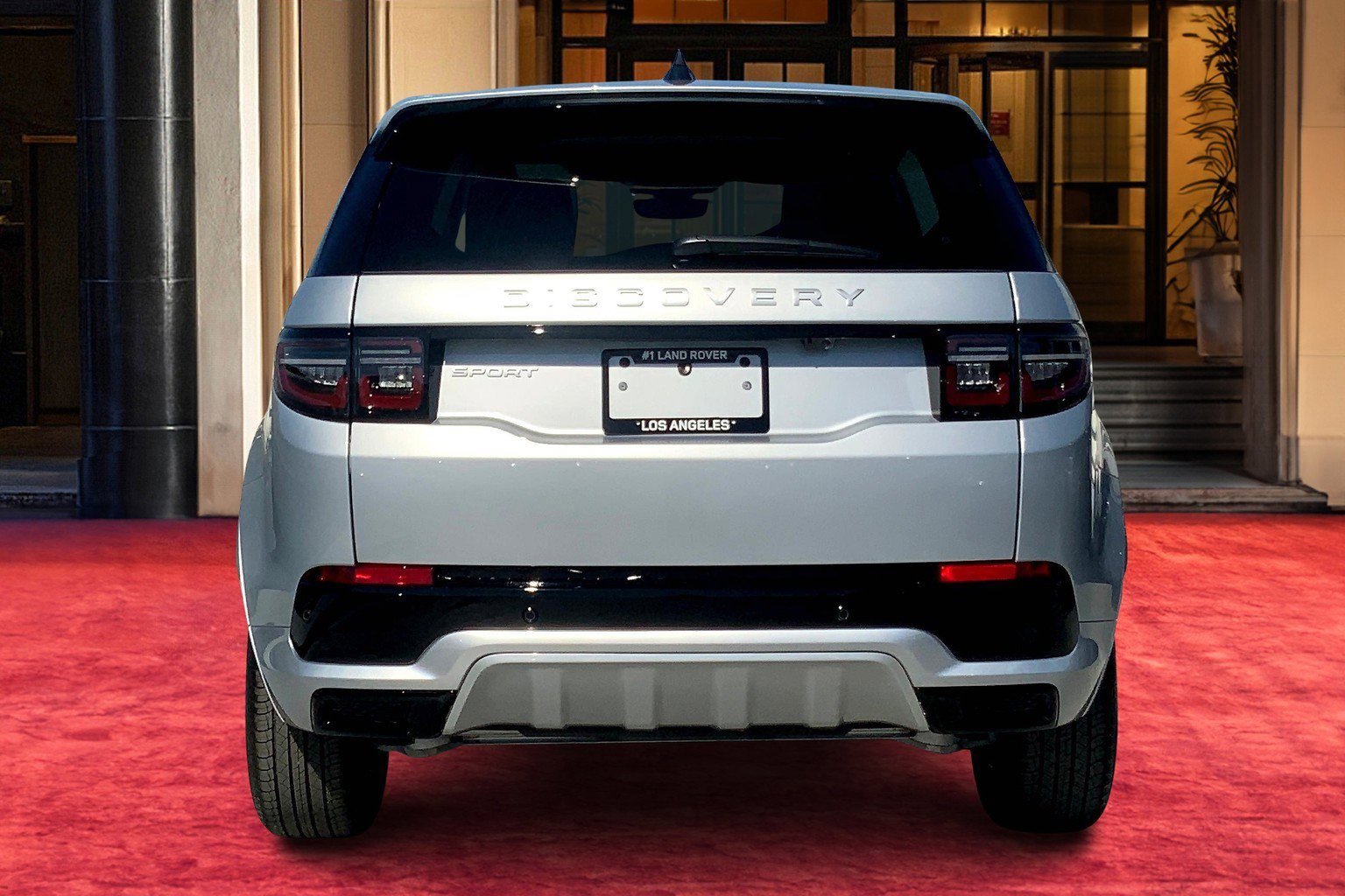 2025 Land Rover Discovery Sport S photo 2