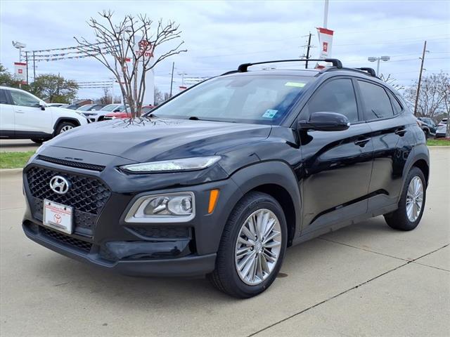 2021 Hyundai Kona SEL's photo