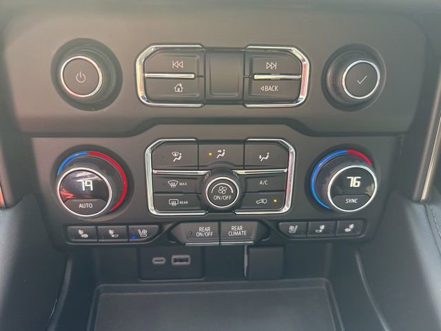 2024 Chevrolet Tahoe High Country photo 12