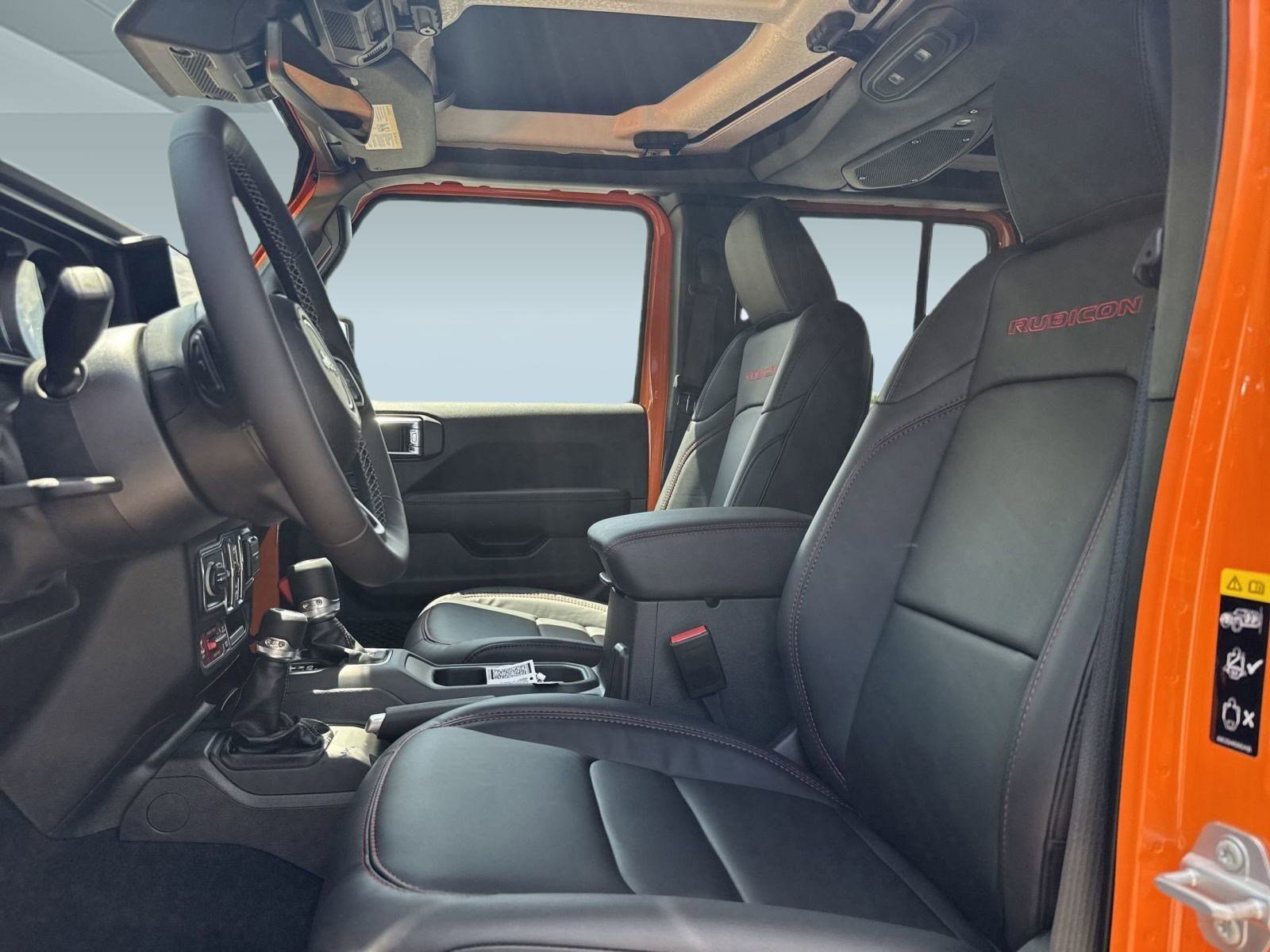 2025 Jeep Wrangler Rubicon X photo 3