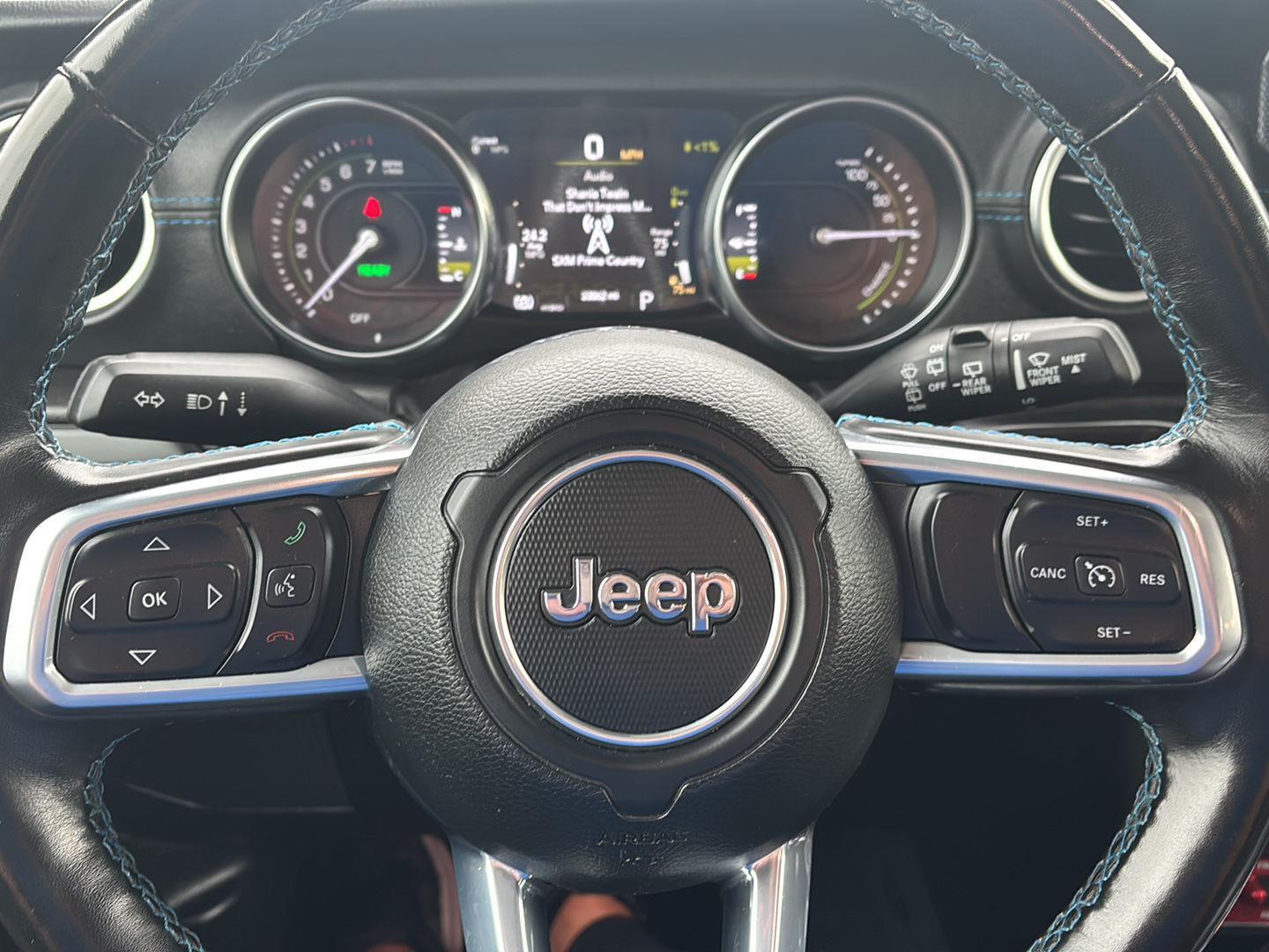 2022 Jeep Wrangler 4xe Unlimited Rubicon photo 16
