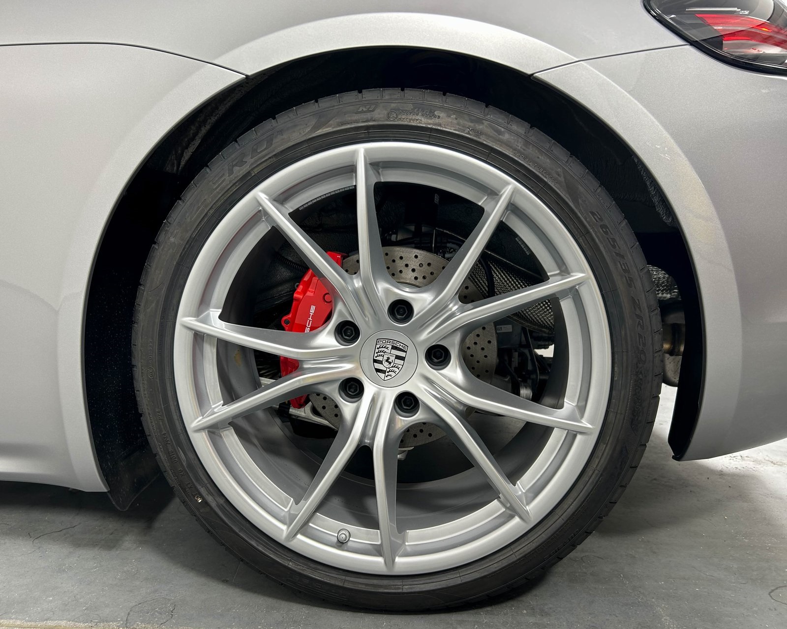 2025 Porsche Cayman S photo 11