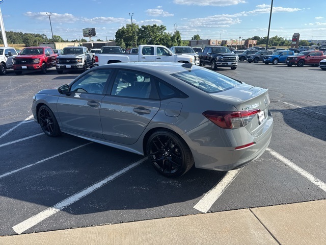 2025 Honda Civic Sport photo 3