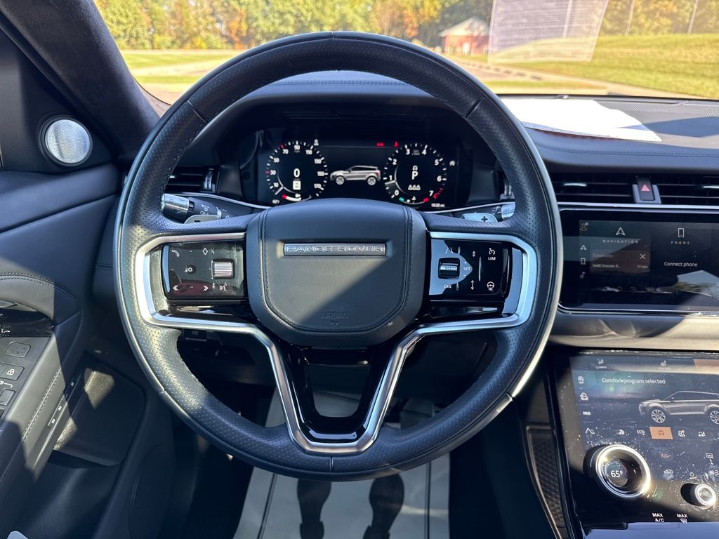 2021 Land Rover Range Rover Evoque R-Dynamic HSE photo 19