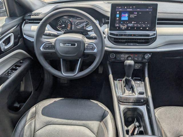 2023 Jeep Compass Limited photo 26