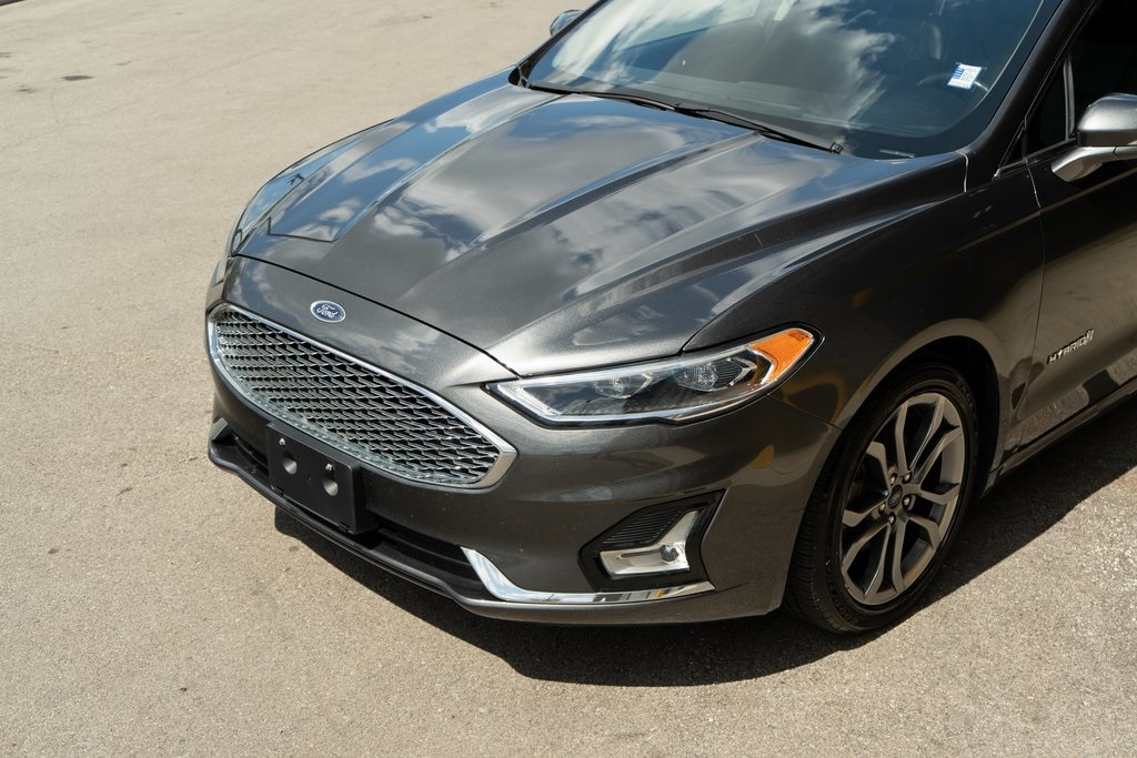 2019 Ford Fusion Hybrid Titanium photo 6
