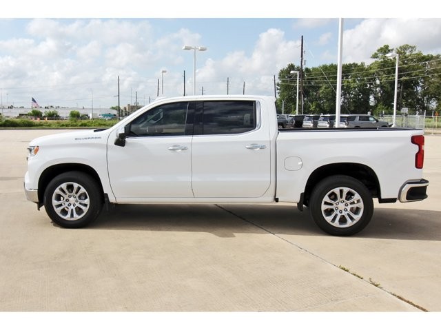2023 Chevrolet Silverado 1500 LTZ photo 2