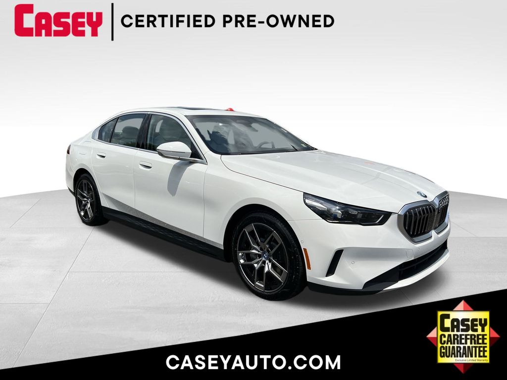 2025 BMW i5 40's photo