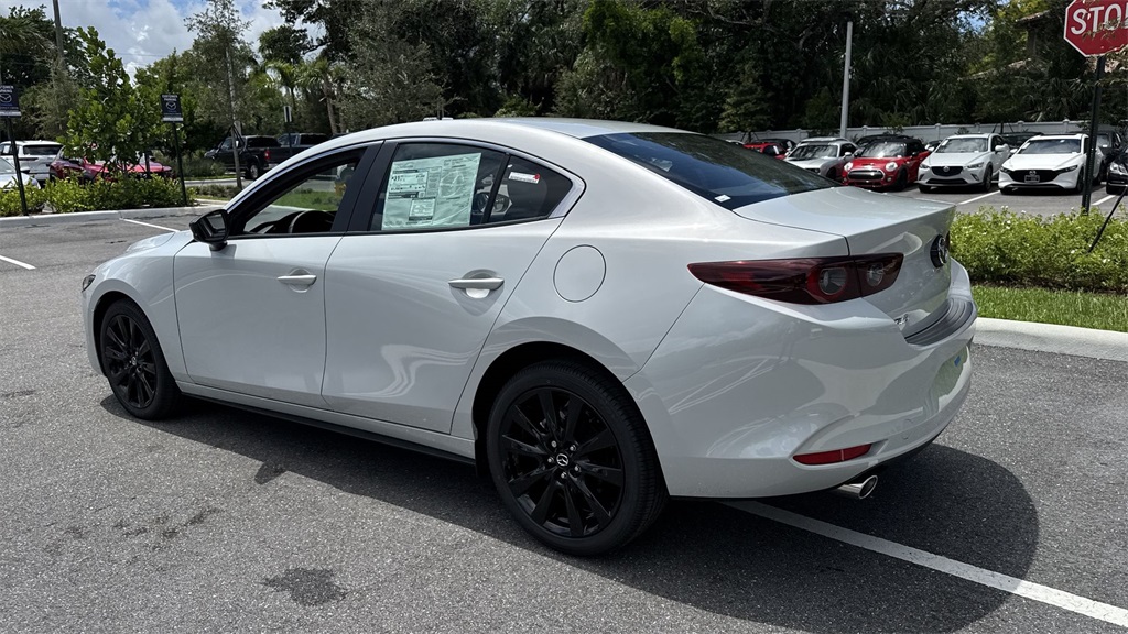 2025 Mazda Mazda3 2.5 Select Sport photo 12