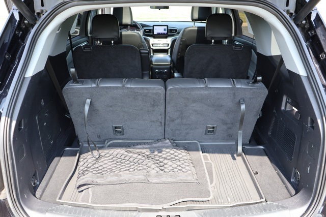 2022 Ford Explorer XLT photo 22