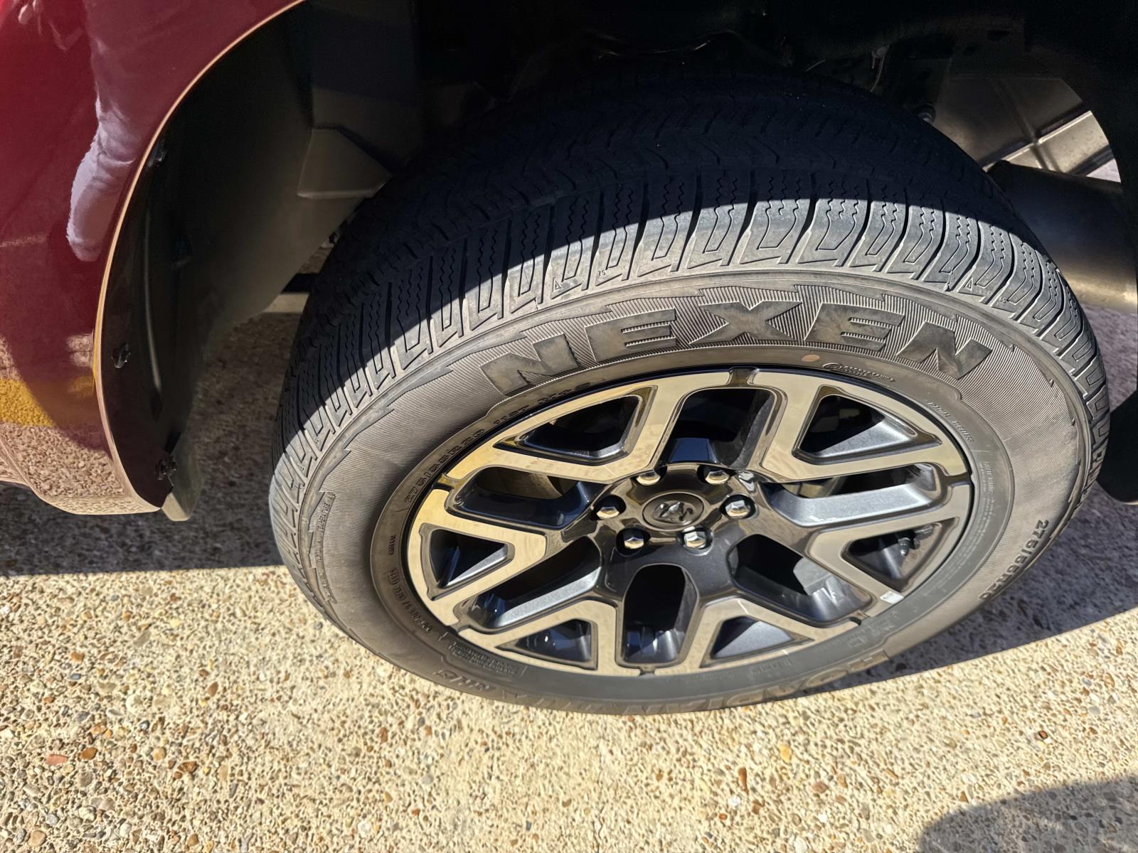 2026 Ram 1500 Laramie photo 2