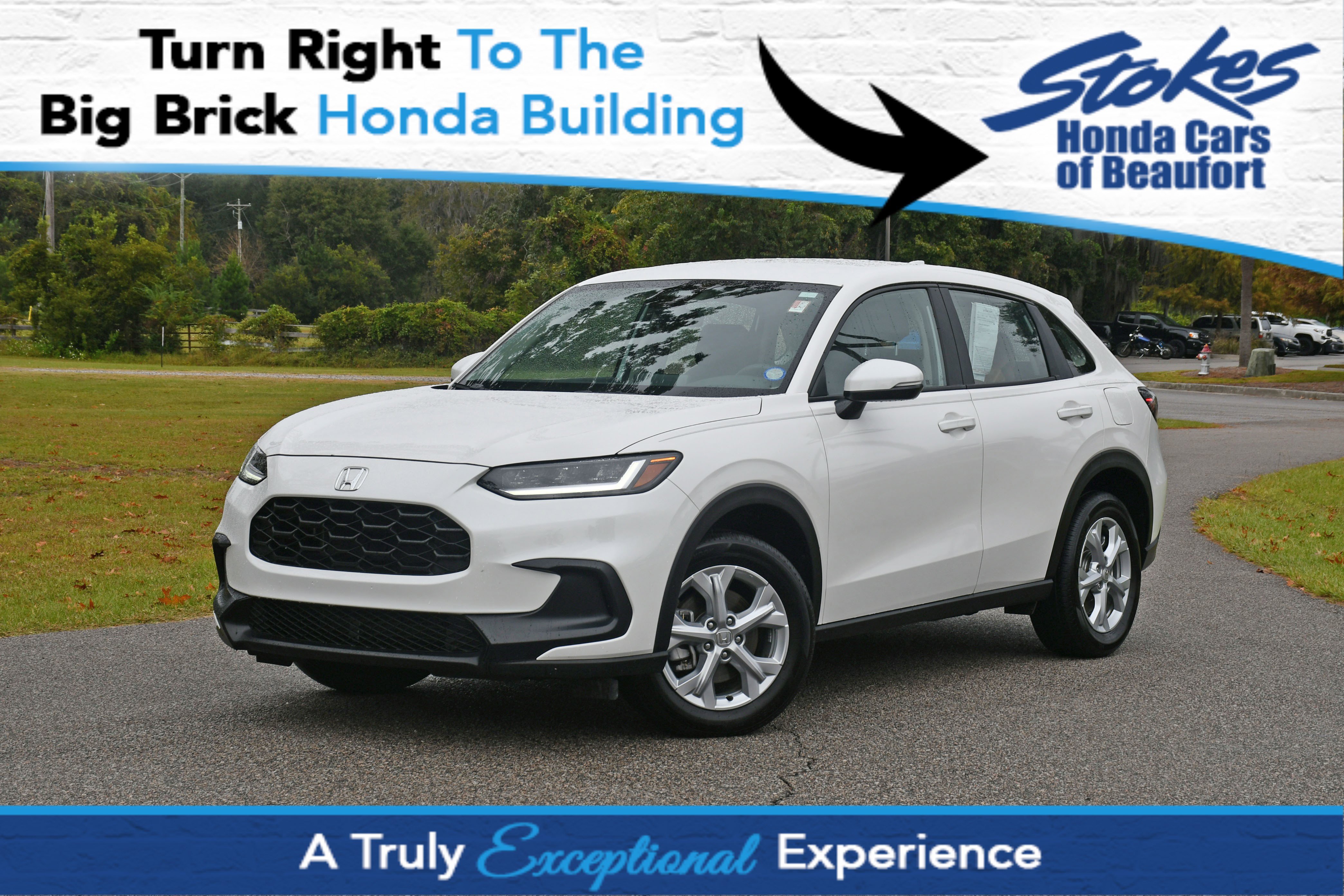 2025 Honda HR-V LX's photo