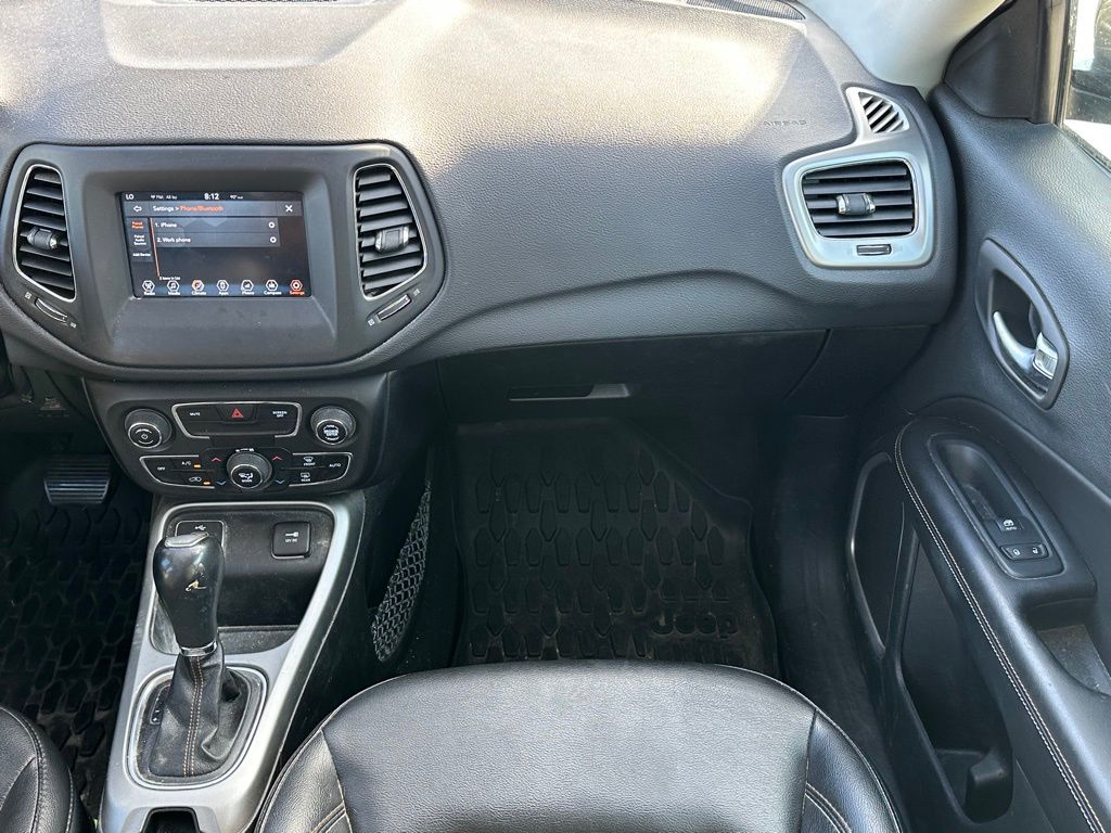 2018 Jeep Compass North Edition Latitude photo 9