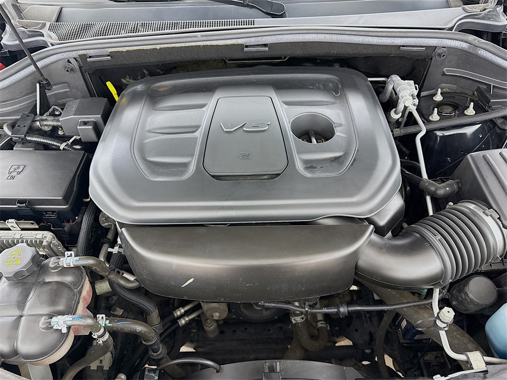 2021 Jeep Grand Cherokee Anniversary Edition photo 28