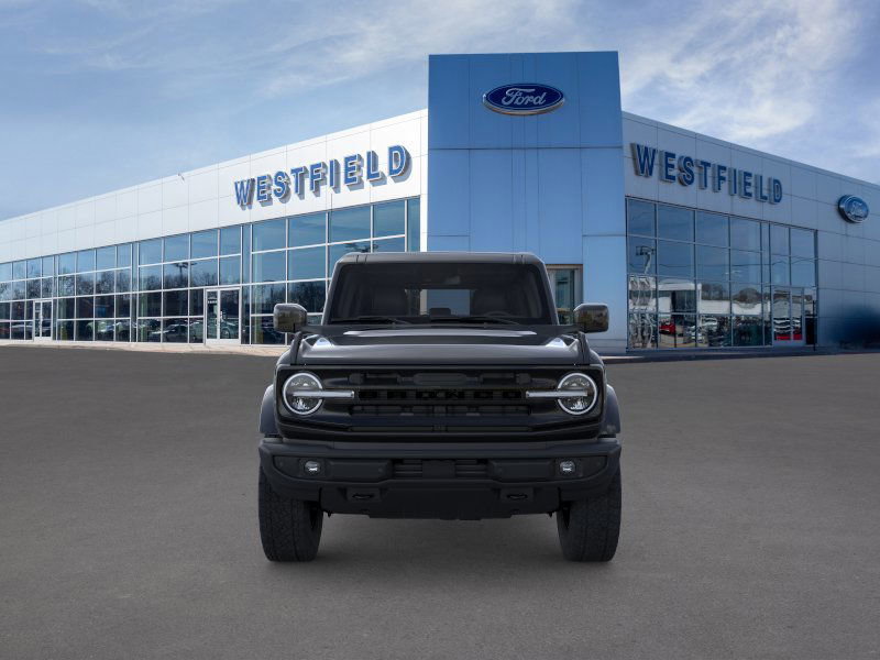 2025 Ford Bronco Outer Banks photo 4